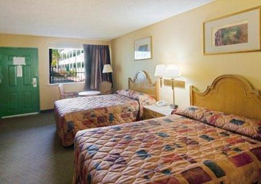 фото отеля Econo Lodge Kenner
