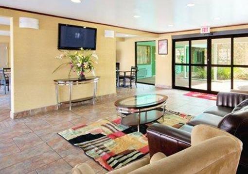 фото отеля Econo Lodge Kenner
