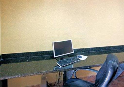фото отеля Econo Lodge Kenner