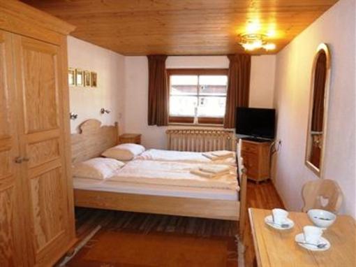 фото отеля Hotel Auwirt Kitzbuhel