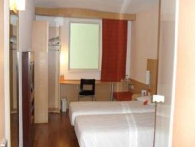 фото отеля Ibis Hotel Weifang Qingnian
