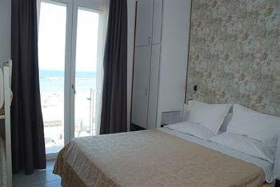 фото отеля Albergo Aquila