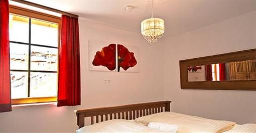 фото отеля Appartmenthaus Steinadler