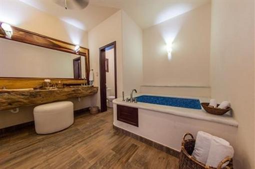 фото отеля Las Ranitas EcoBoutique Hotel