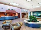 фото отеля Days Inn and Suites Savannah Gateway