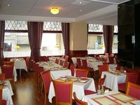 Royal Astor Hotel