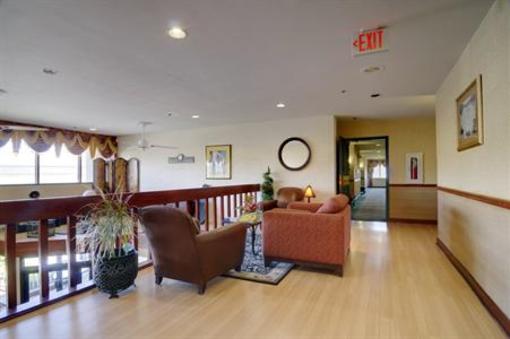 фото отеля Best Western Plus Oakbrook Inn