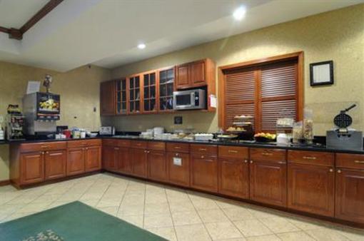 фото отеля Best Western Plus Oakbrook Inn