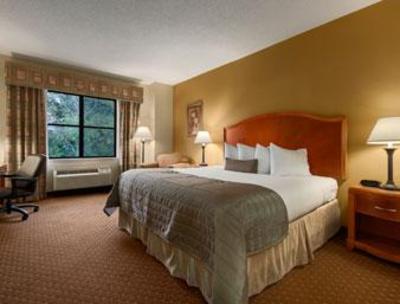 фото отеля Baymont Inn Asheville Biltmore Estate