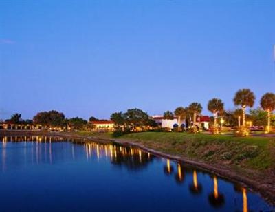 фото отеля Maingate Lakeside Resort