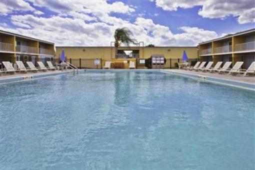 фото отеля Celebration Suites Old Town Kissimmee
