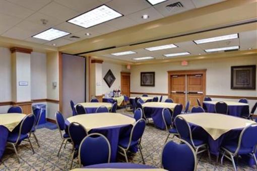 фото отеля Holiday Inn Express Flagstaff