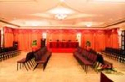 фото отеля Hotel Daspalla Visakhapatnam