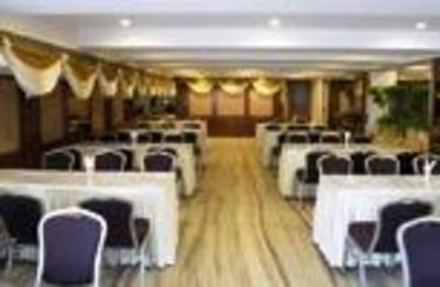 фото отеля Hotel Daspalla Visakhapatnam