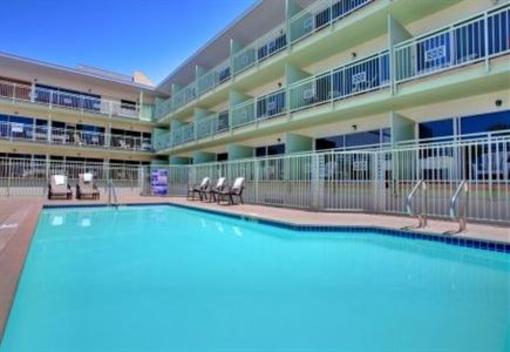 фото отеля Holiday Inn Express San Diego Downtown