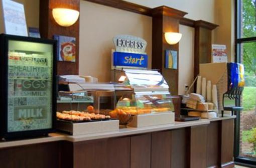 фото отеля Holiday Inn Express Hotel & Suites Brevard