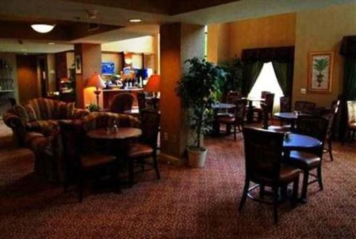 фото отеля Holiday Inn Express Hotel & Suites Brevard