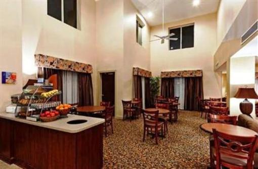 фото отеля Holiday Inn Express Hotel & Suites Brevard
