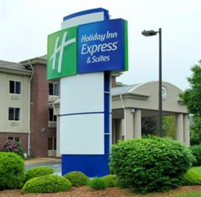 фото отеля Holiday Inn Express Hotel & Suites Brevard