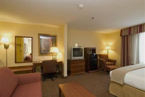 фото отеля Holiday Inn Express Hotel & Suites Laredo-Event Center Area