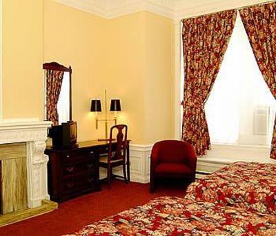 фото отеля Hotel Manoir Ambrose