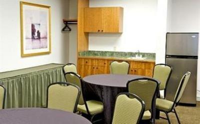 фото отеля CrestHill Suites Syracuse