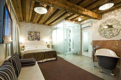 фото отеля Hotel Am Dom Salzburg