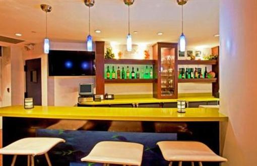 фото отеля Hotel Indigo Miami Dadeland