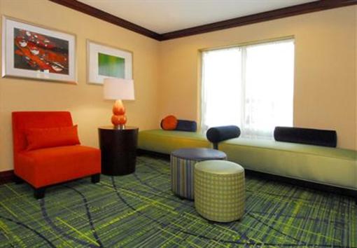 фото отеля Fairfield Inn & Suites Baltimore White Marsh