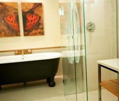 фото отеля The Grove Hotel Chandler's Cross London