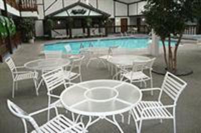 фото отеля Kiryat Hotel Shawano