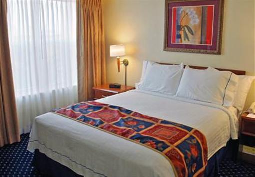 фото отеля Residence Inn Detroit Livonia