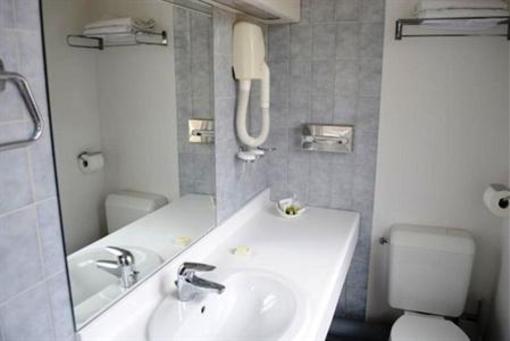 фото отеля Logis Hotel La Residence Du Berry