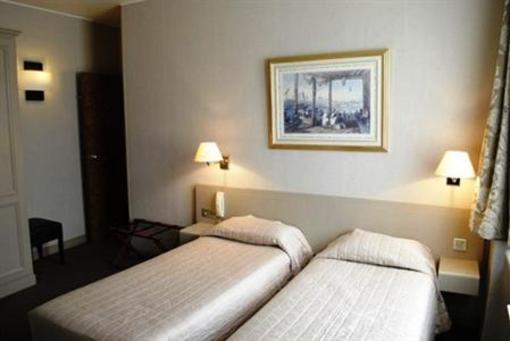 фото отеля Logis Hotel La Residence Du Berry