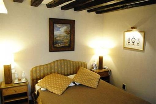 фото отеля Logis Hotel La Residence Du Berry