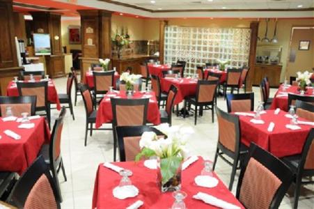 фото отеля Holiday Inn Atlanta Northlake Tucker
