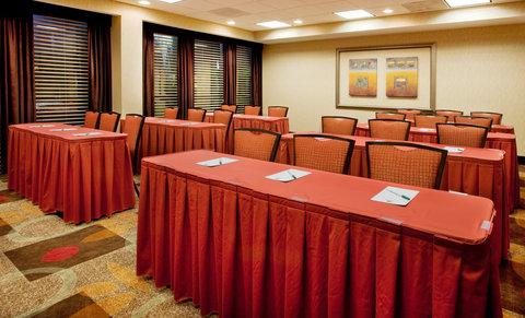 фото отеля Holiday Inn Atlanta Northlake Tucker
