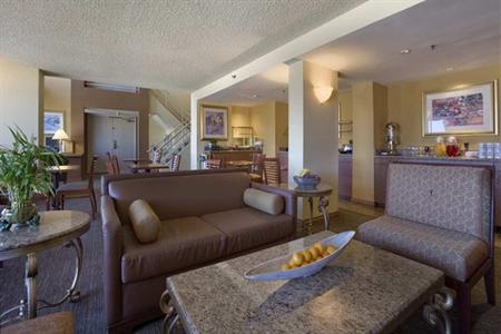 фото отеля Hilton Woodland Hills
