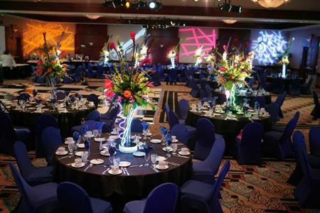 фото отеля Hilton Woodland Hills