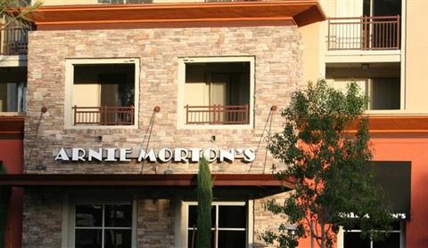 фото отеля Hilton Woodland Hills