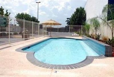 фото отеля Country Inn and Suites New Orleans Airport