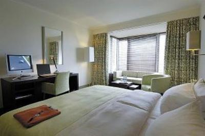 фото отеля Radisson Blu Senator Hotel Lubeck