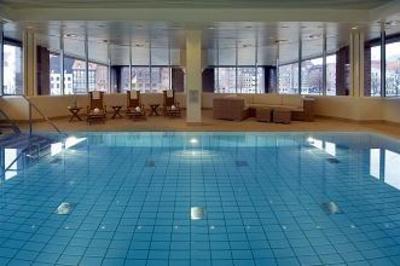 фото отеля Radisson Blu Senator Hotel Lubeck