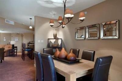 фото отеля Hilton Phoenix East / Mesa