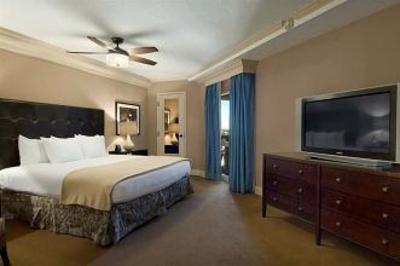 фото отеля Hilton Phoenix East / Mesa