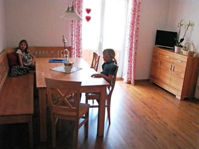 фото отеля Ferienwohnungen Ellmer
