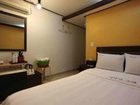 фото отеля Hotel Sarangbang Yongsan