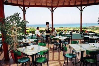 фото отеля Maistros Hotel Apartments and Bungalow Suites