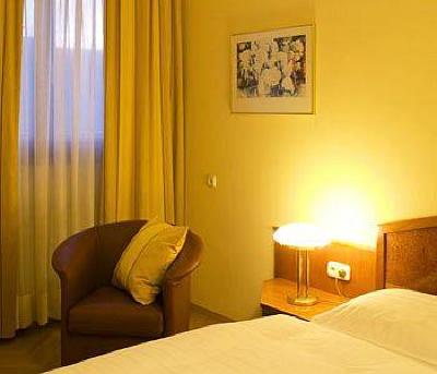 фото отеля Hotel Csejtei