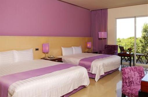 фото отеля Papago International Resort
